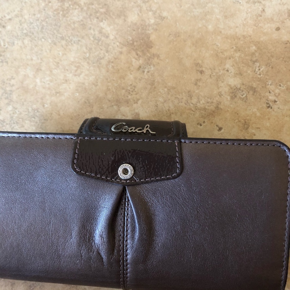 Coach Wallet - Picture 6 of 6